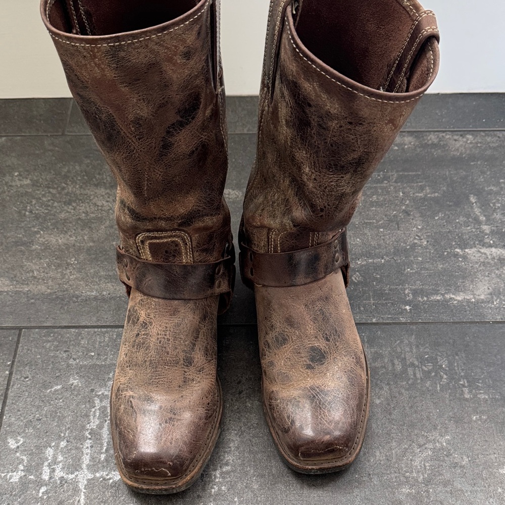 Frye Distressed Brown Leather Western Boots 12R